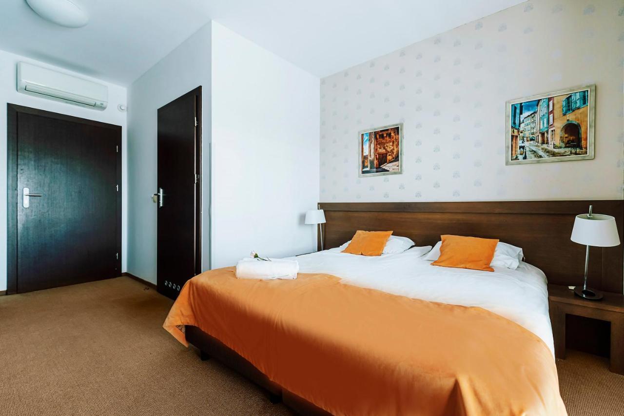 Hotel Willanova Люблін Екстер'єр фото